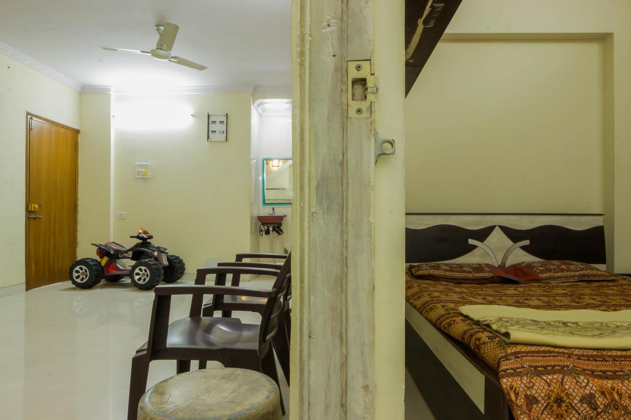 Comfortable Living Navi Mumbai Exteriör bild
