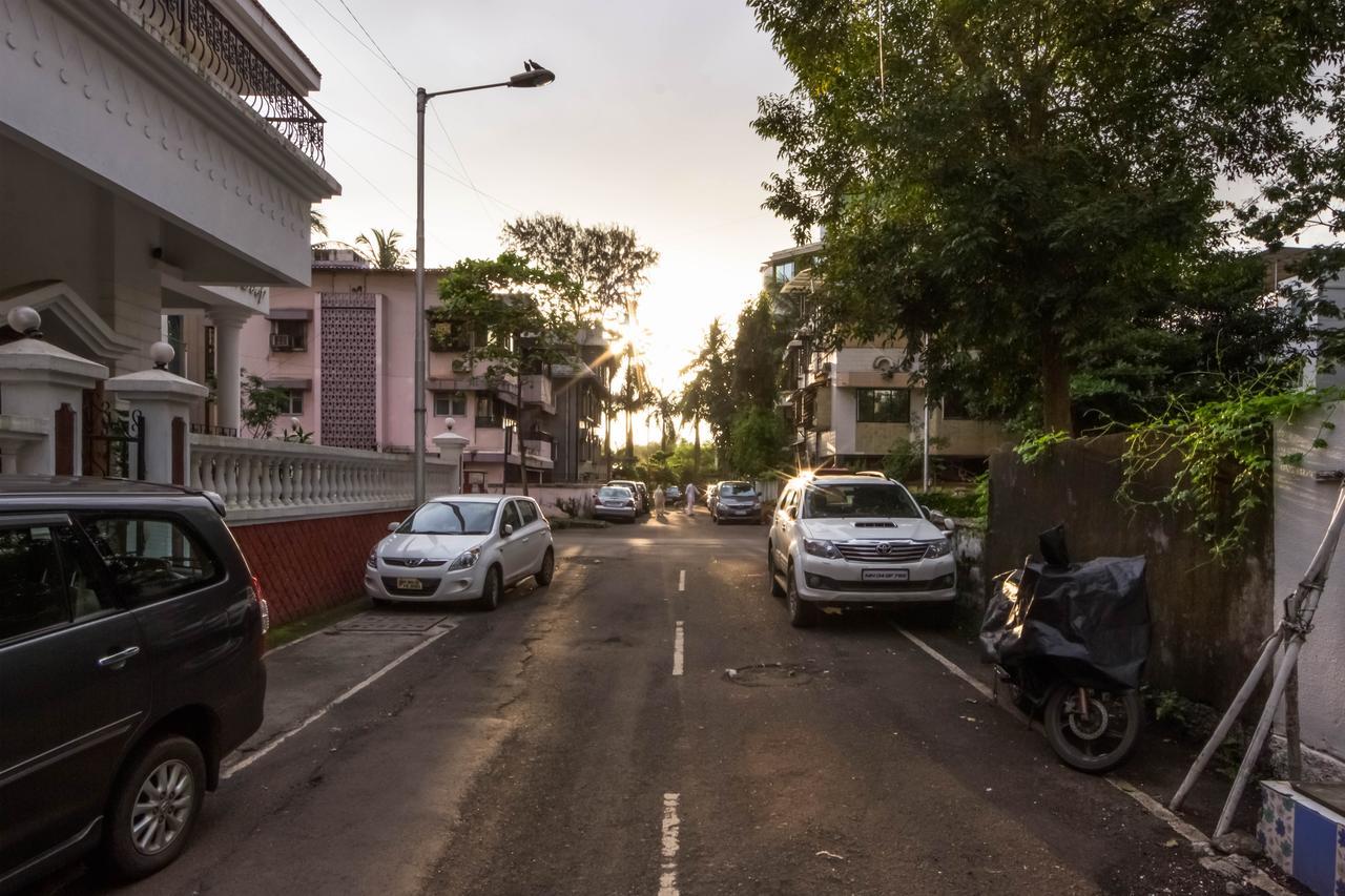 Comfortable Living Navi Mumbai Exteriör bild