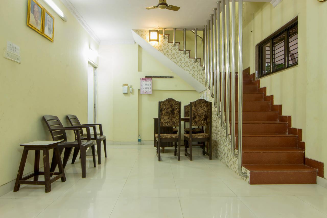 Comfortable Living Navi Mumbai Exteriör bild